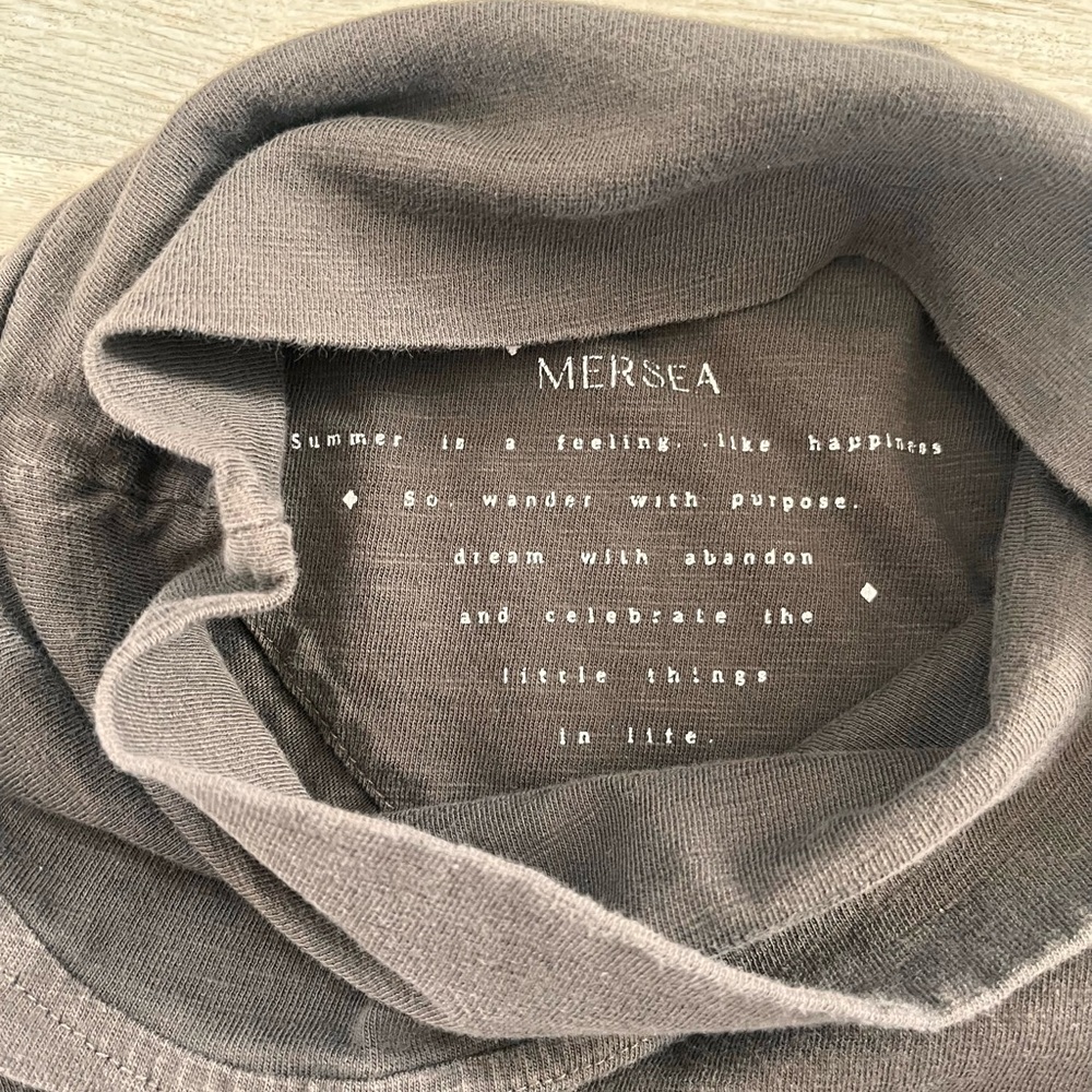 Mersea Catalina turtleneck tee soft clay brown medium - Picture 8 of 9